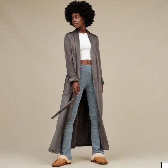 Ugg Coquette Slipper Size 10 NEW - Picture 1 of 16